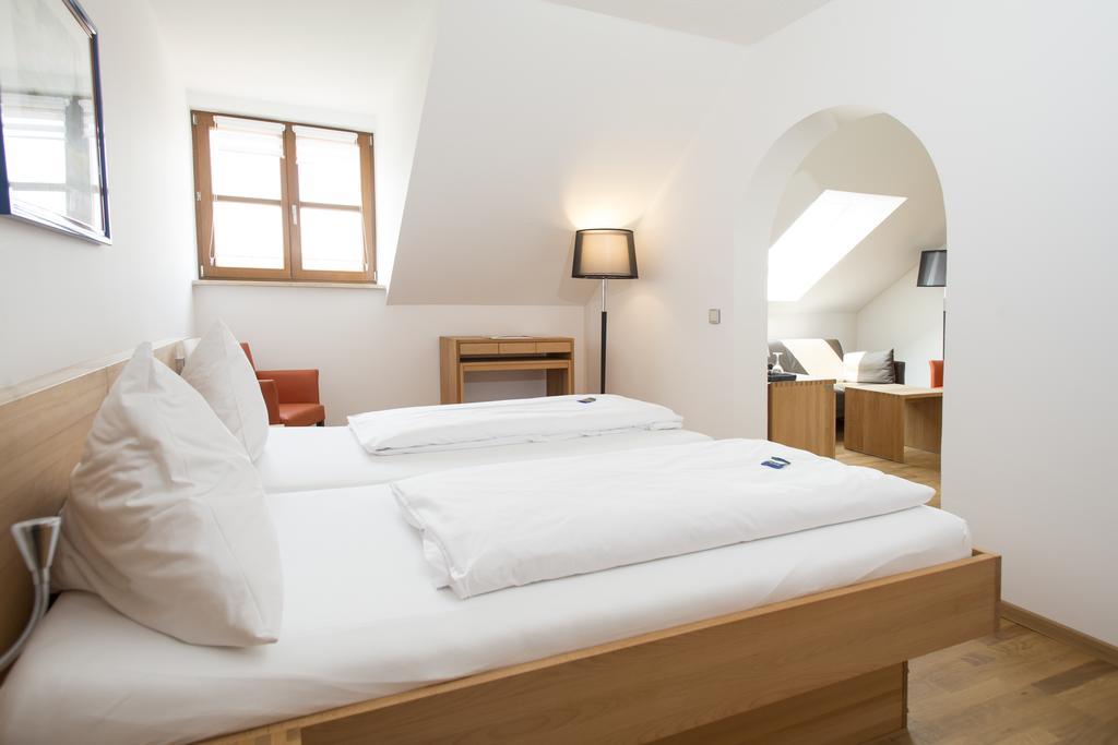 Landhotel Groenenbach Bad Grönenbach Esterno foto